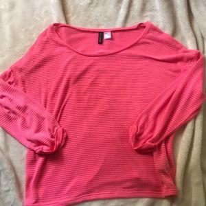 Pink loose and super flowy 3/4 sleeve